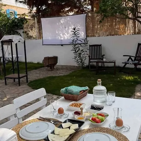 Kalidna Hotel 3*