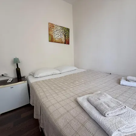 Kalidna Hotel 3*