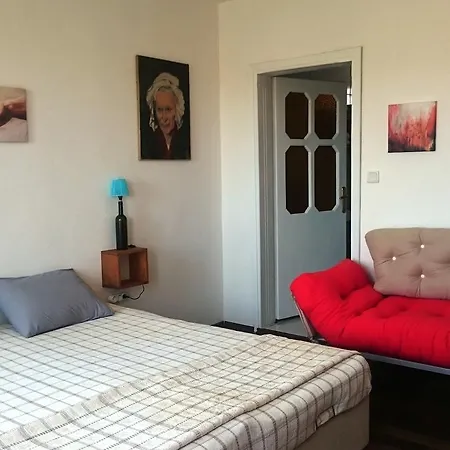 Kalidna Hotel