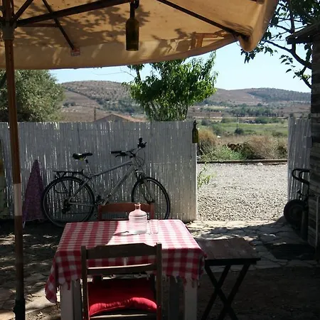 Kalidna Hotel